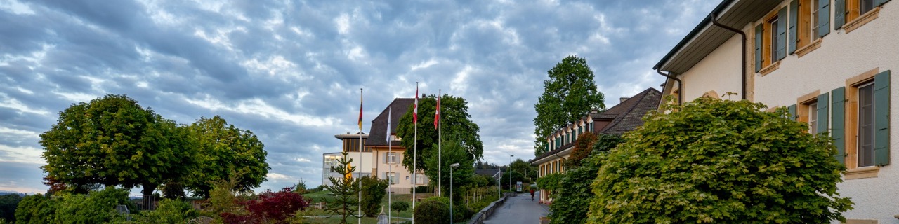 Klinikdirektion & Leitungsteam der Rehaklinik Tschugg